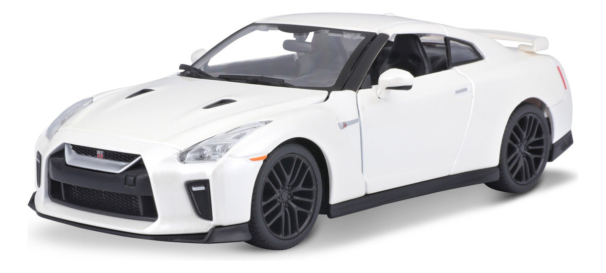 Auto Bburago Nissan Gt-r 2017 A Escala 1:24 Blanco