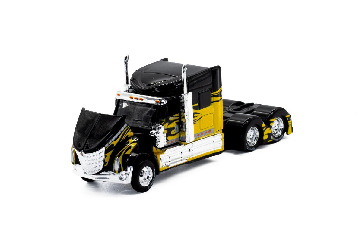 Cabeza de Tráiler International LoneStar Custom Rigs Maisto Desing Escala 1:64