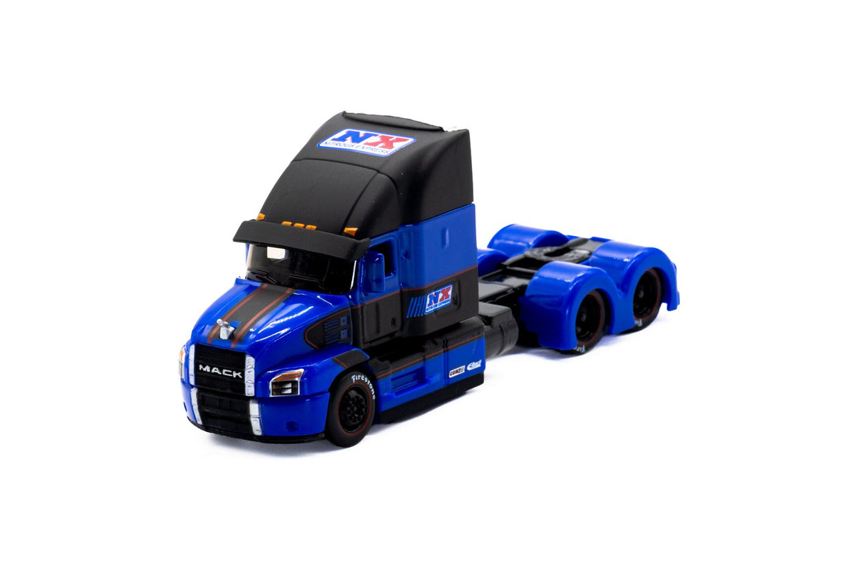 Cabeza de Tráiler Mack Anthem Custom Rigs Maisto Desing Escala 1:64