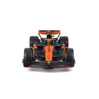 Race McLaren MCL38 2024 con casco Norris #4 Escala 1:24