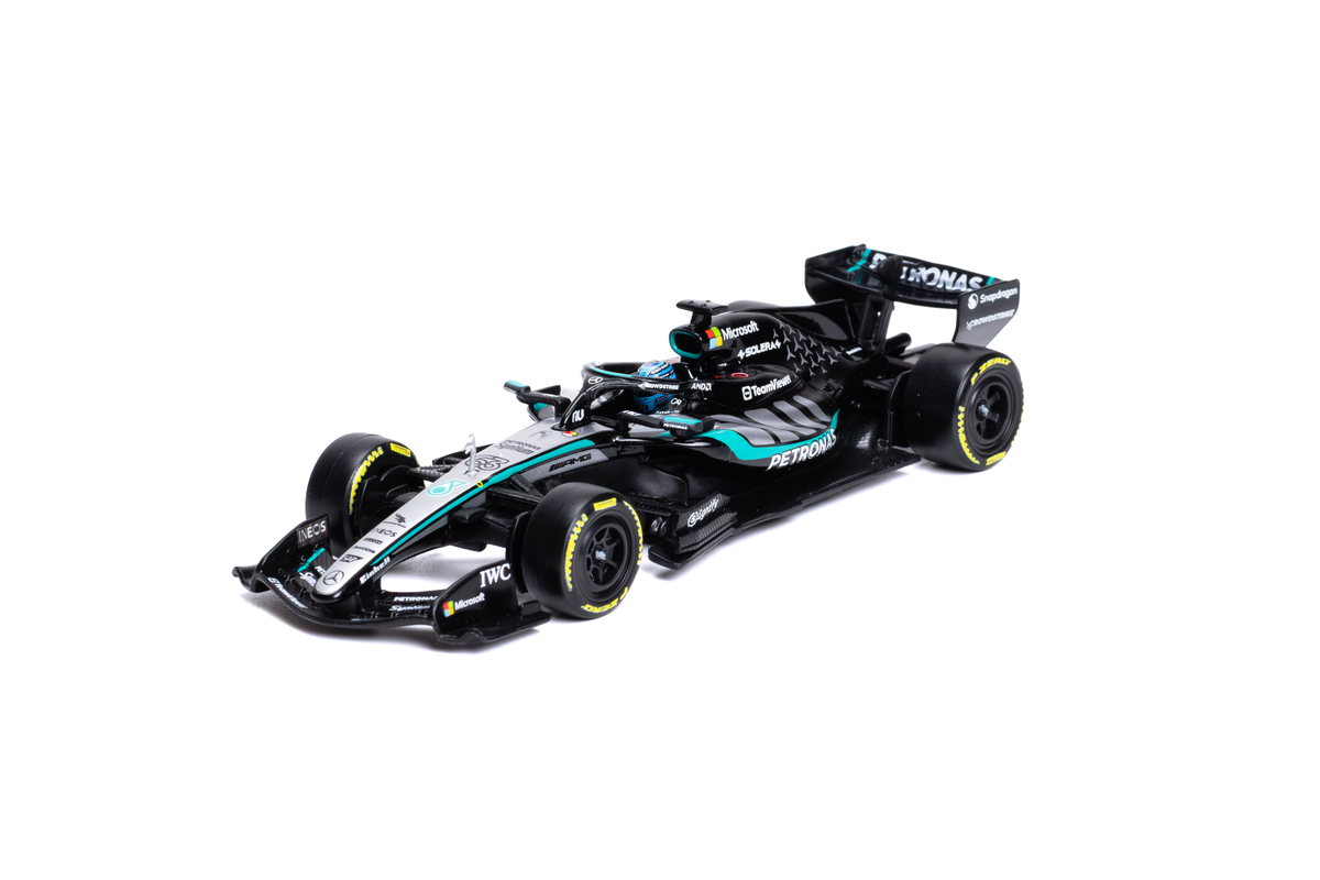 Race Mercedes W17 (2026) Con Casco Russell #63 Escala 1:43