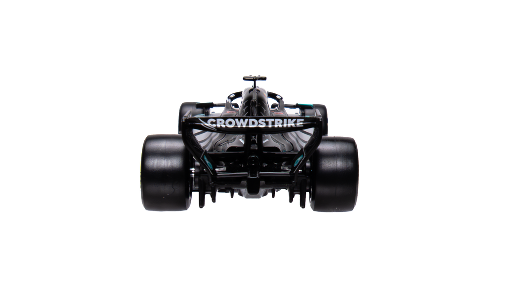 Race Mercedes W17 (2026) Con Casco Russell #63 Escala 1:43
