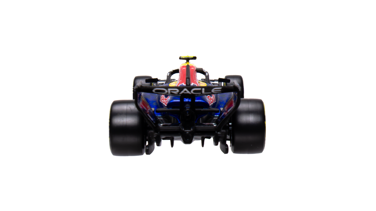 Race Formula Red Bull RB22 c/casco (2026) Hadjar #6 A Escala 1:43
