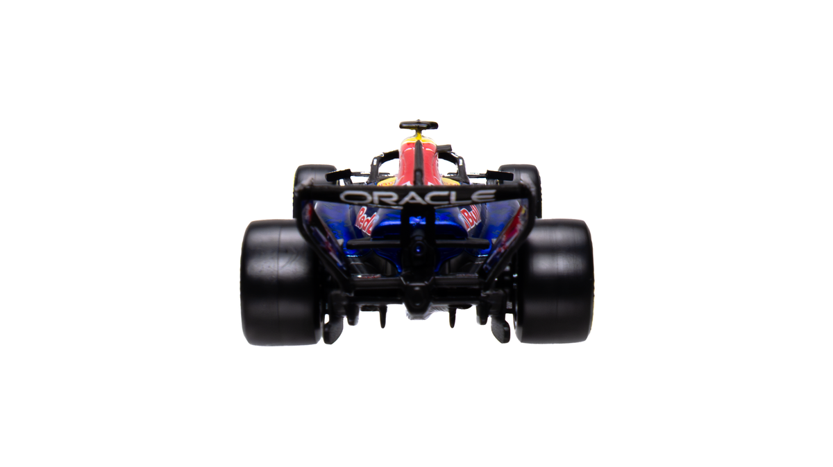 Race Formula Red Bull RB22 c/casco (2026) Max Verstappen #3 A Escala 1:43