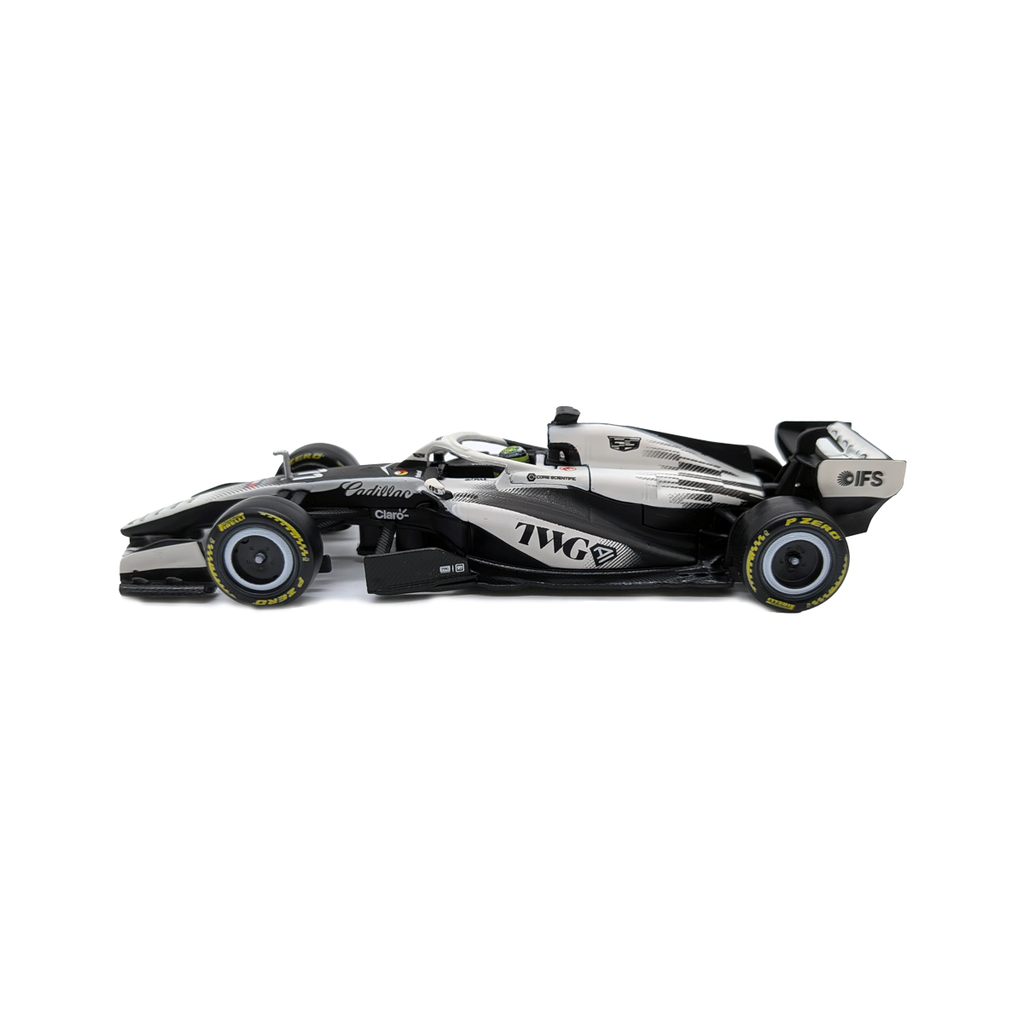 Race Cadillac MAC-26 2026 Con Casco Pérez #11 Escala 1:43