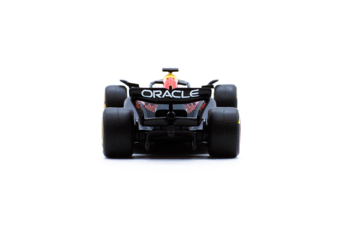 Race Oracle Red Bull RB21 2025 Max Verstappen #1 Escala 1:64