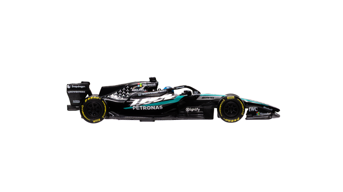 Race Formula Mercedes W17 (2026) c/casco Russell #63 A Escala 1:64