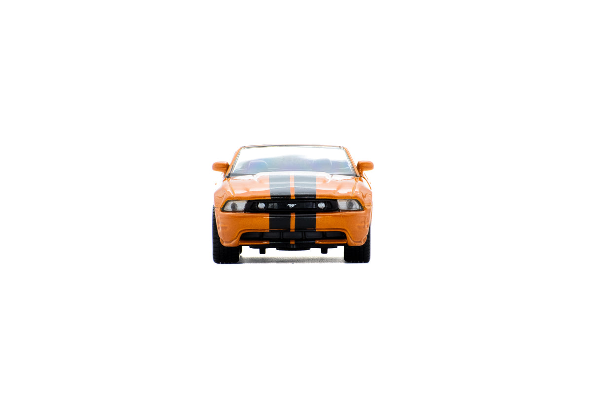 Ford Mustang Gt  2010 Maisto Power Racer 2010 4.5 Pulgadas