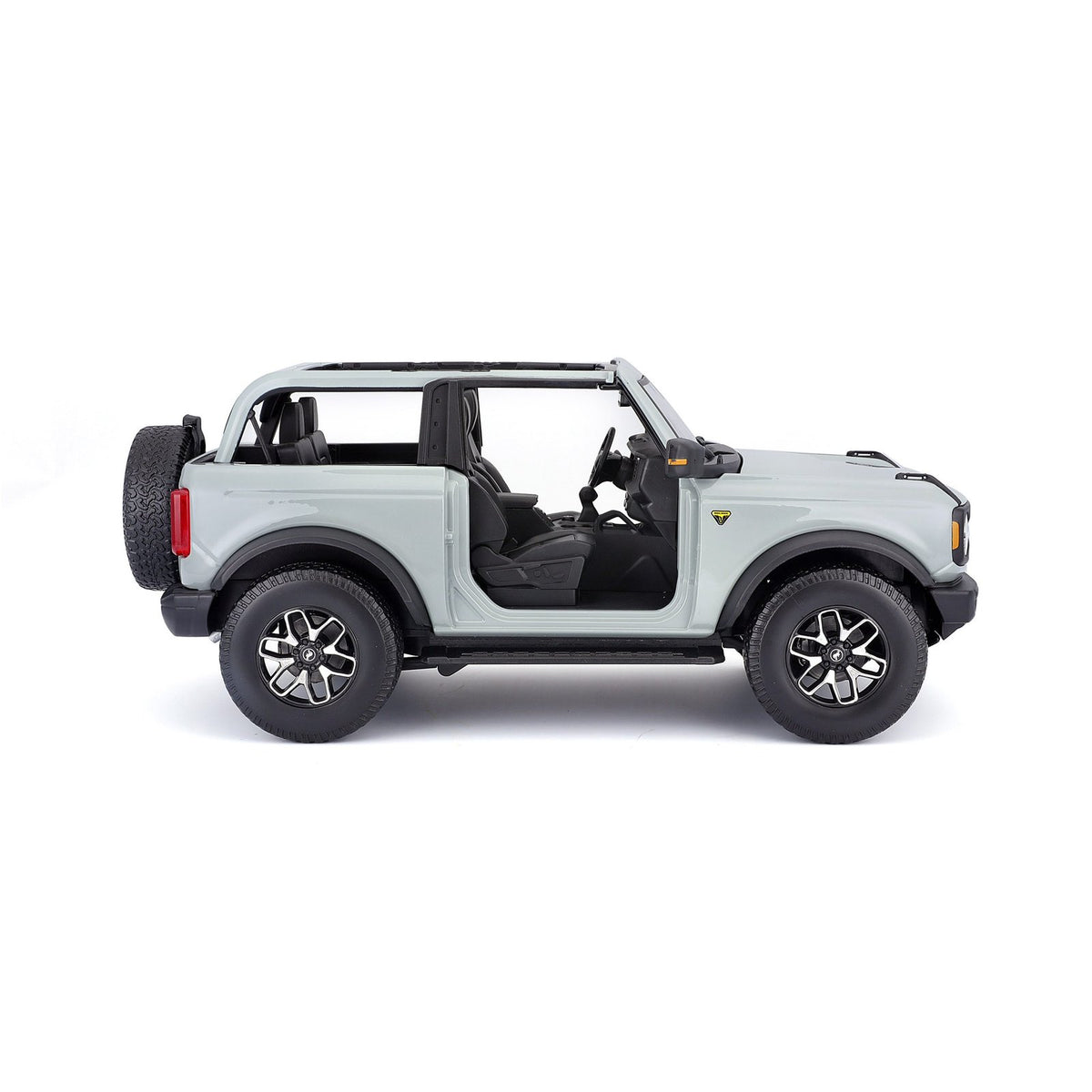 Ford Bronco Badlands 2021 escala 1:18