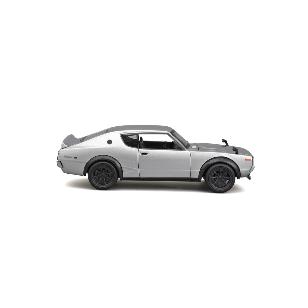 Nissan Skyline 2000gt-r 1973 - Assembly Line Escala 1:24