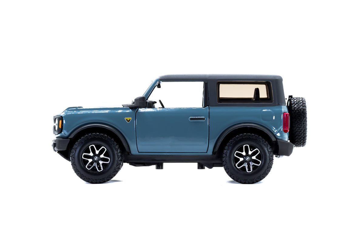 Ford Bronco Badlands AL 2021 A Escala 1:24