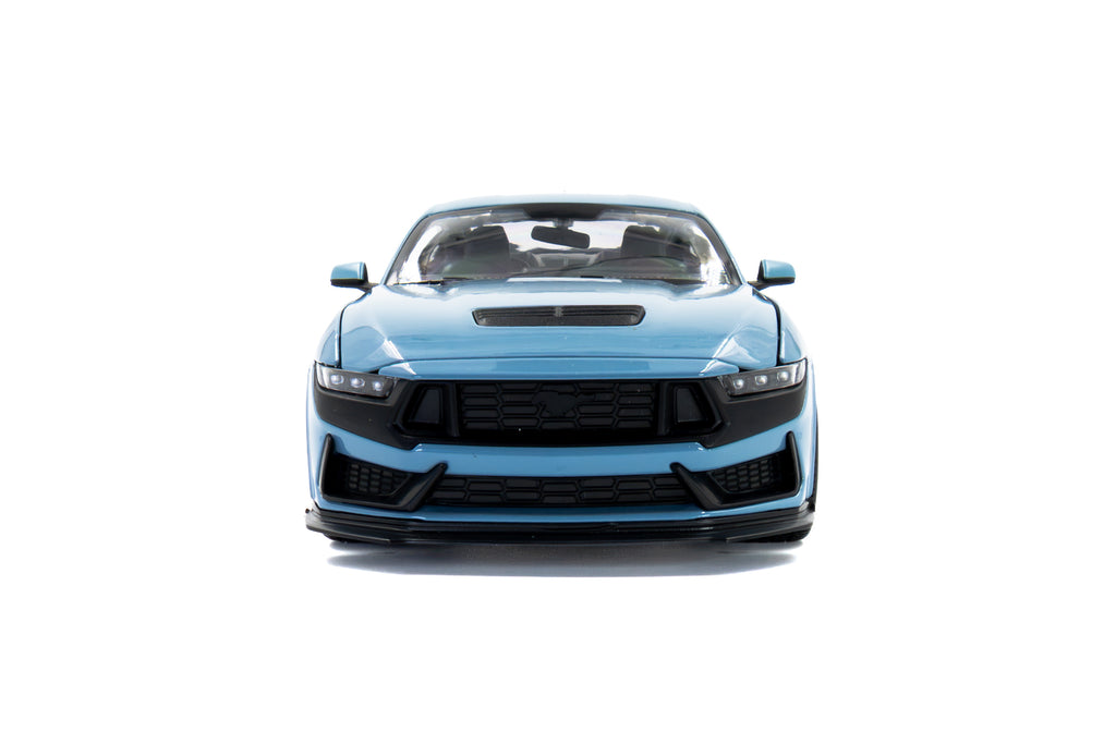 Ford Mustang Darkhorse AL 2012 A Escala 1:24