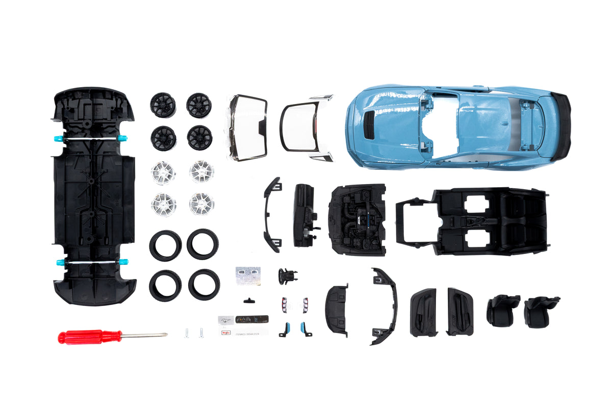 Ford Mustang Darkhorse AL 2012 A Escala 1:24