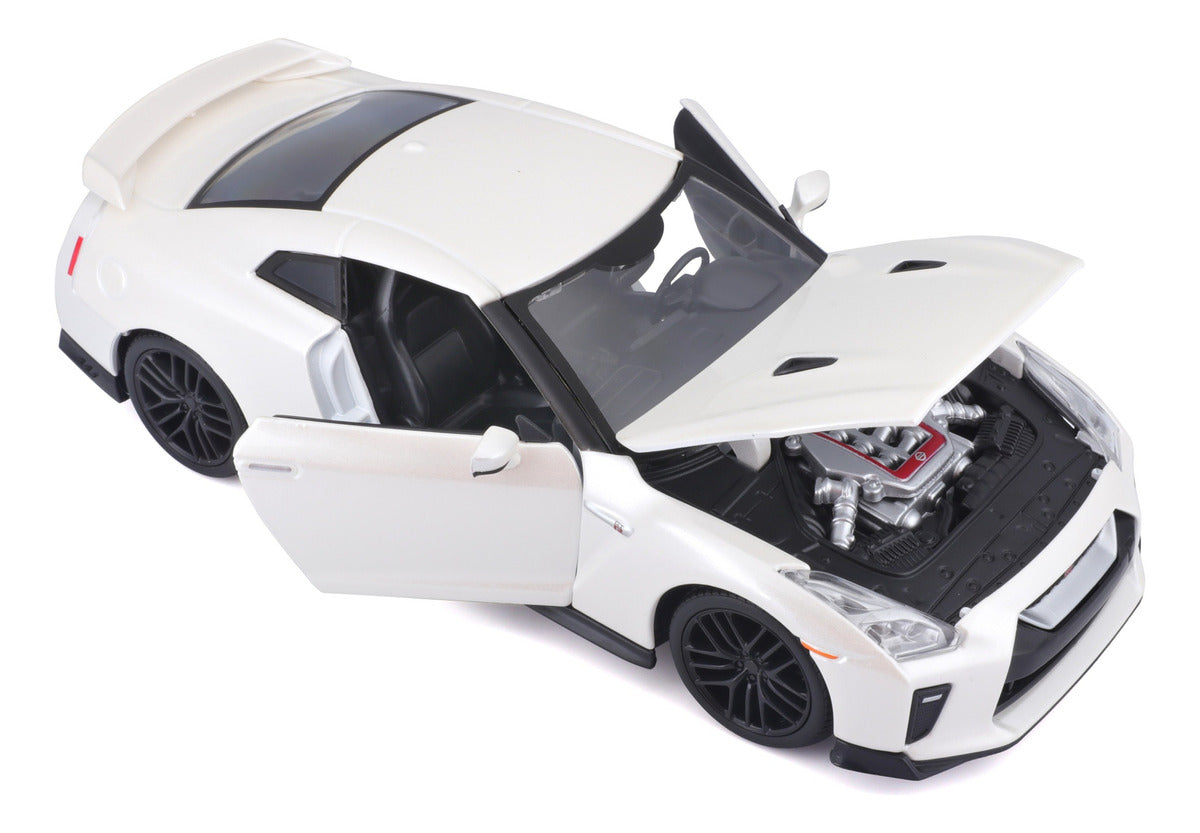 Auto Bburago Nissan Gt-r 2017 A Escala 1:24 Blanco