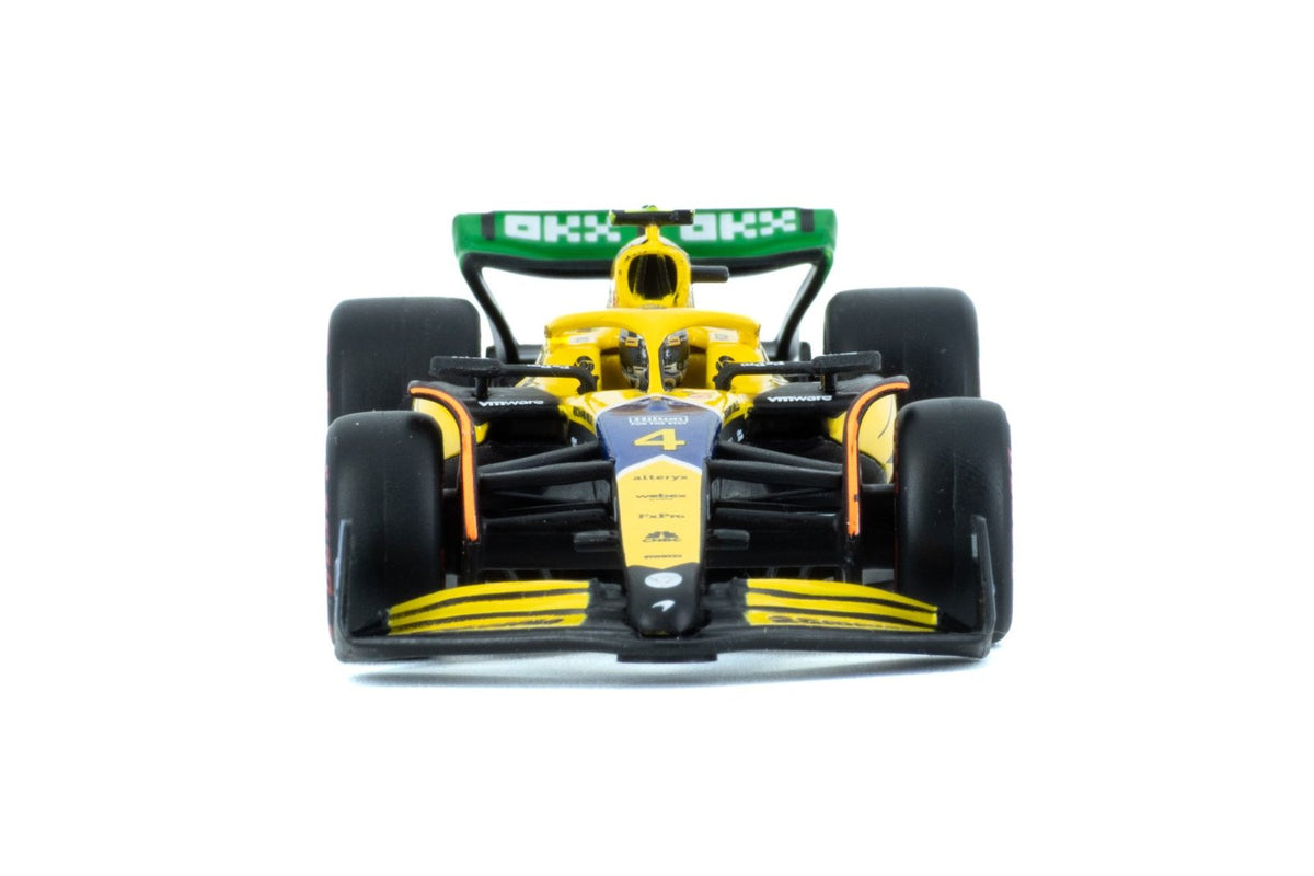 Race McLaren MCL38 Edición Mónaco con Casco Norris #4 Escala 1:43