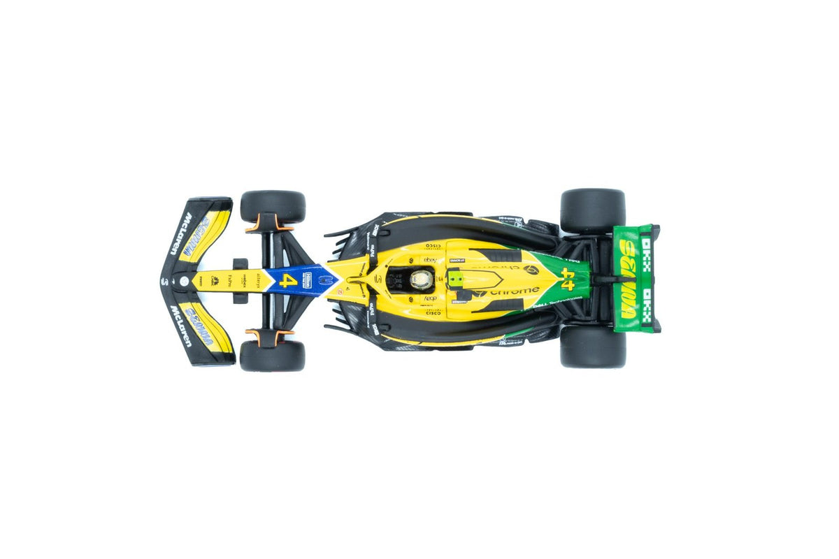 Race McLaren MCL38 Edición Mónaco con Casco Norris #4 Escala 1:43
