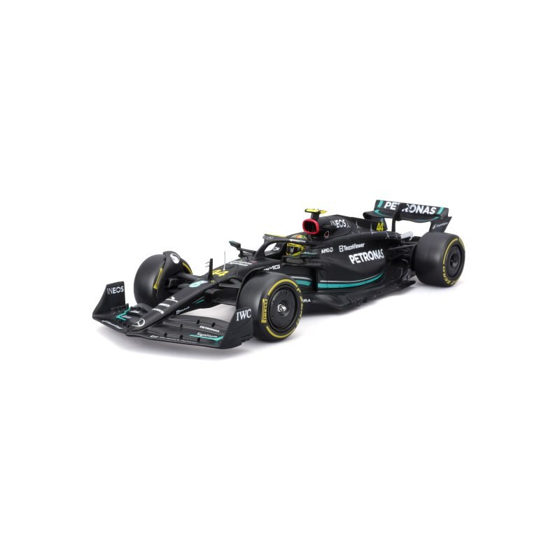 Auto Bburago F1 Race Mercedes W14 2023 a Escala 1:24 con Conductor - Hamilton #44