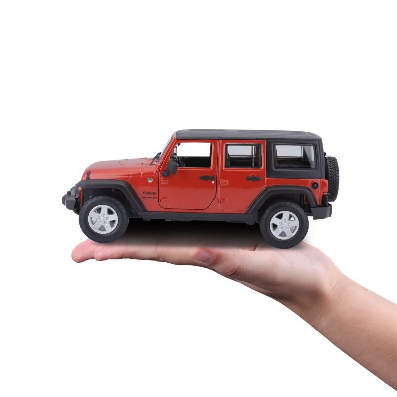 Camioneta Jeep Wrangler Unlimited Sport 2015 a Escala 1:24 color naranja - Image 6