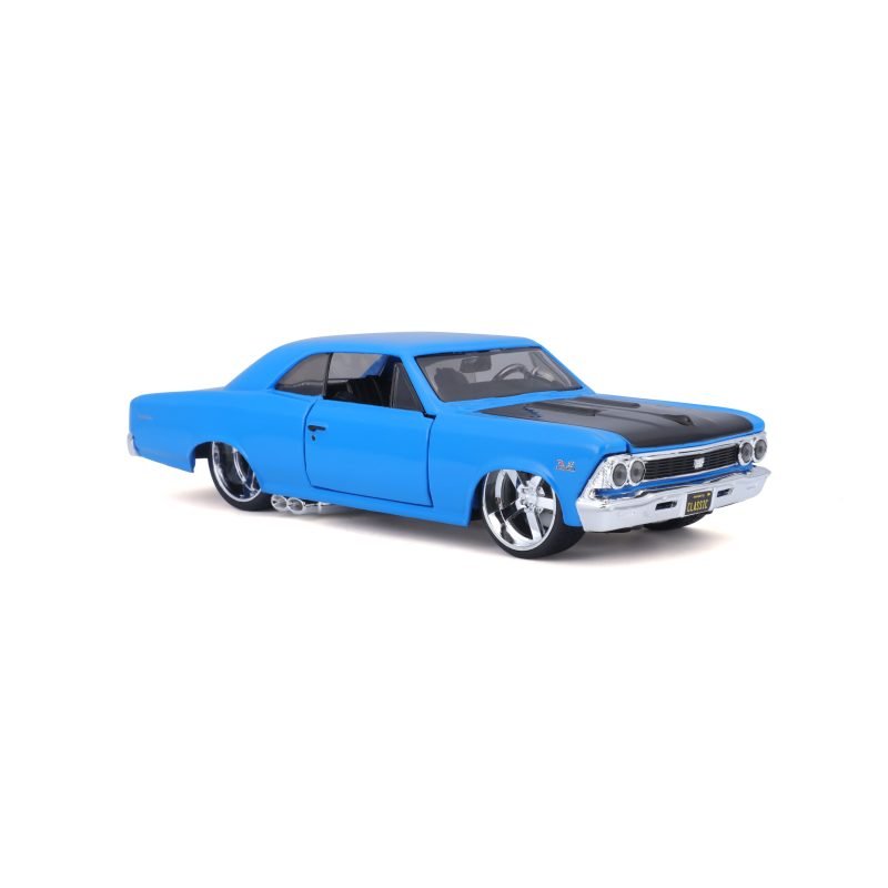 Auto Muscle Chevy Chevelle Ss 396 1966 a Escala 1:24 color azul - Image 2