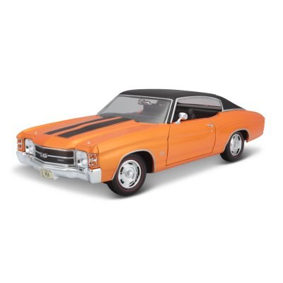 Auto Chevrolet Chevelle SS 454 Cpe 1971 a Escala 1:18 color naranja