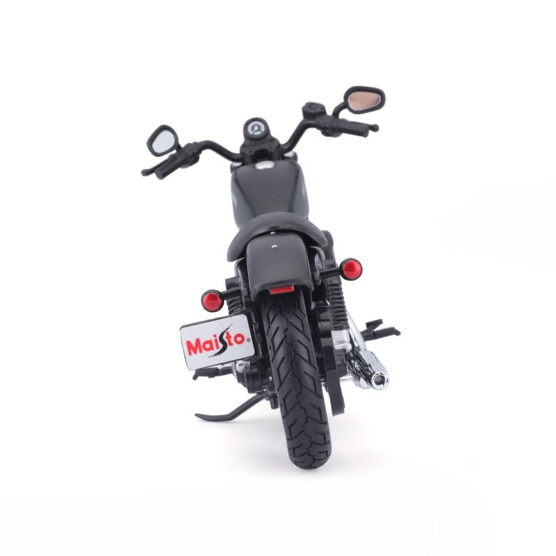 Motocicleta Harley Davidson Sportster Iron 883 2013 a Escala 1:12 - Image 5