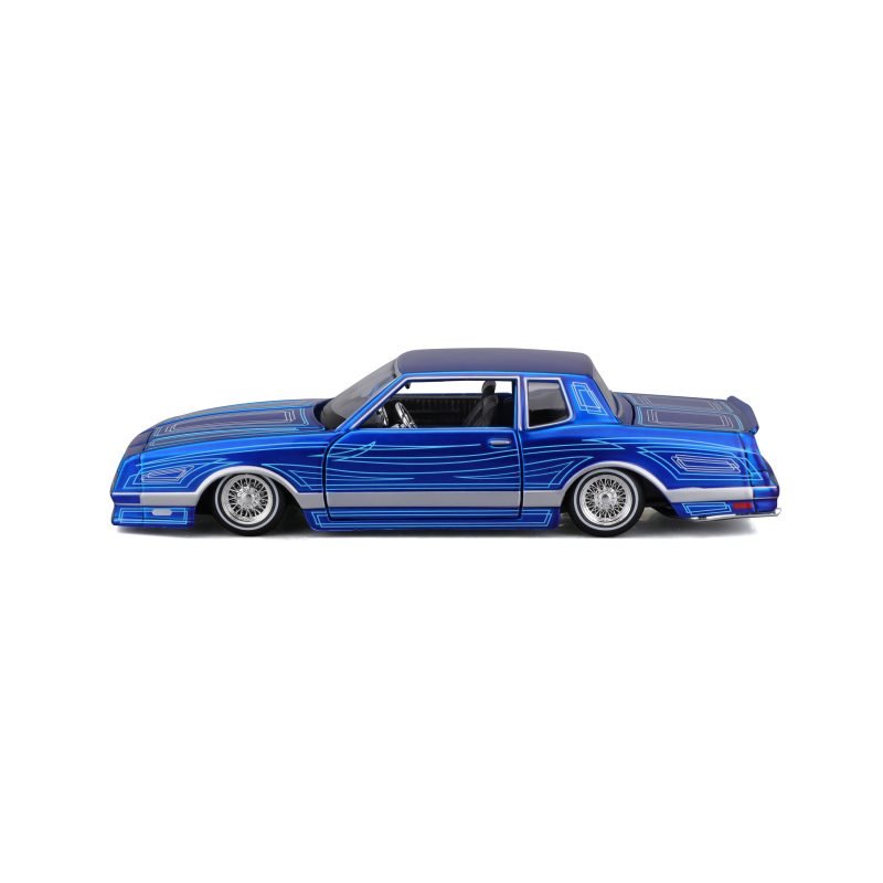 Auto Chevy Monte Carlo Lowriders 1986 Maisto a Escala 1:24 color azul - Image 3
