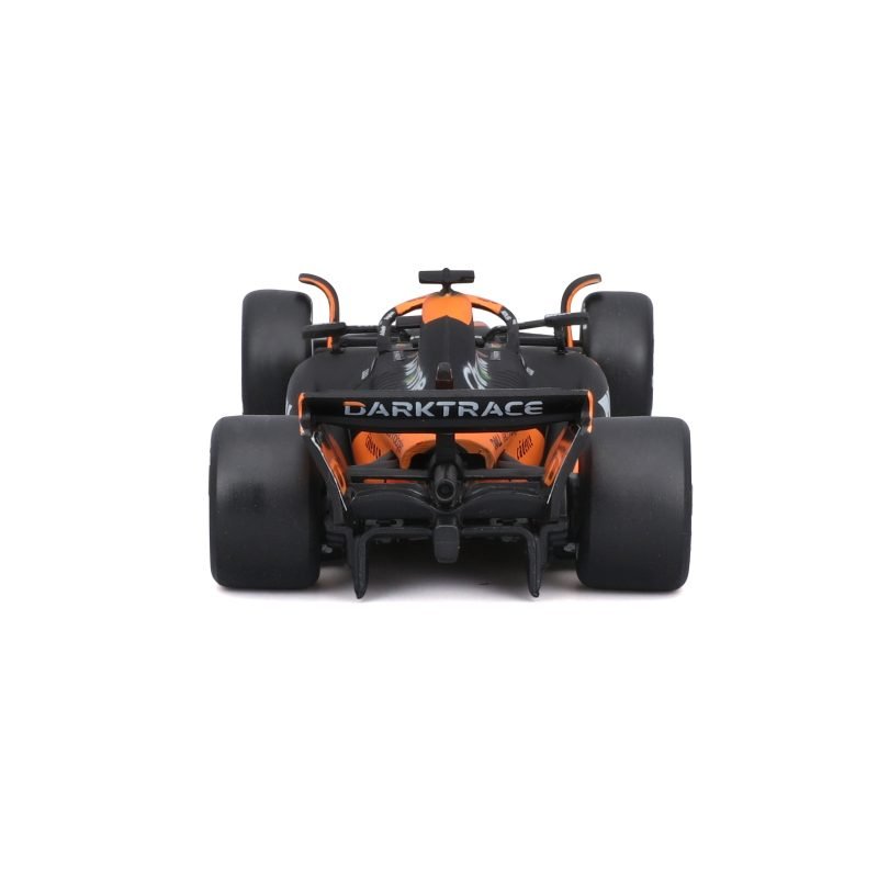 Race McLaren MCL38 2024 Piastri #81 - Image 5