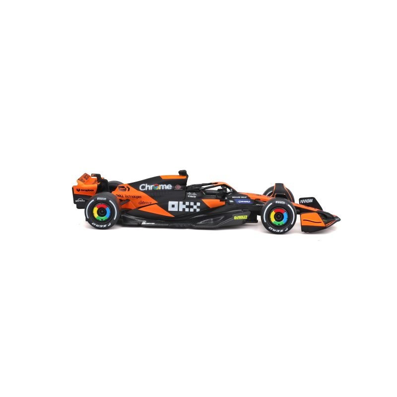Race McLaren MCL38 2024 Piastri #81 - Image 3