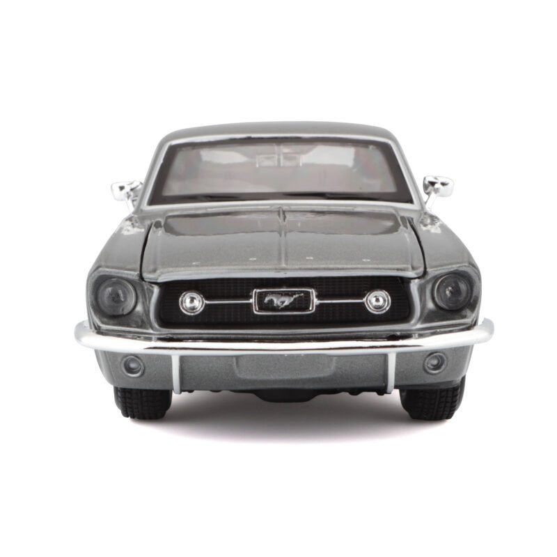 Ford Mustang GT 1967 SE Gris - Image 3