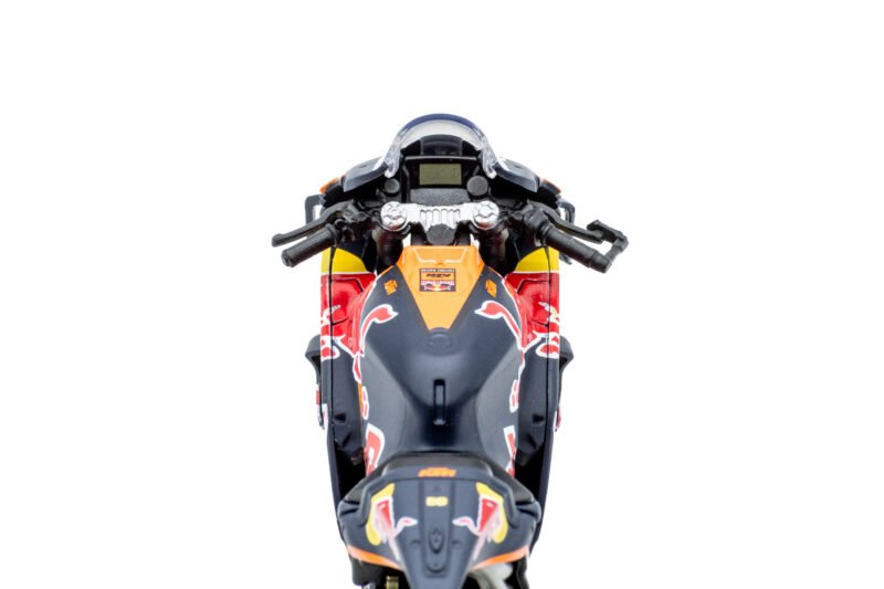 KTM RC16 Red Bull MotoGP 2023 Binder/Miller - Image 3