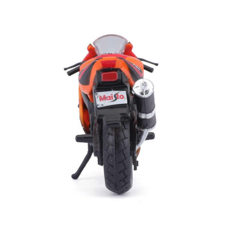 Yamaha YZF-R7 - Image 4
