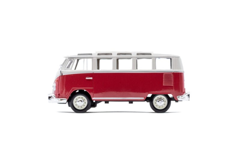 Volkswagen Samba Van 1962 - Assembly Line - Image 2