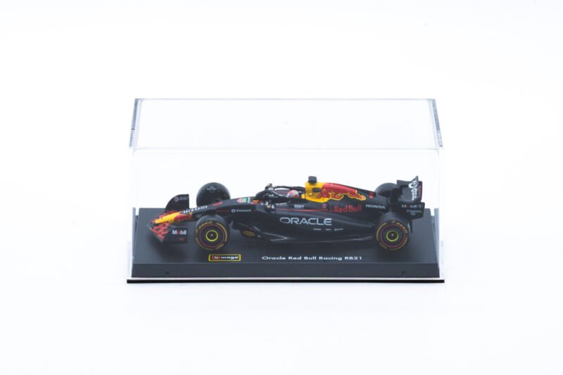 Race Oracle Red Bull RB21 2025 con casco Max Verstappen #1 - Image 5