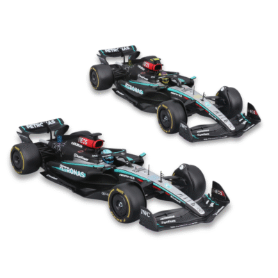 Paquete Mercedes-AMG W15 2024 Con Casco Hamilton #44 y Russell #63