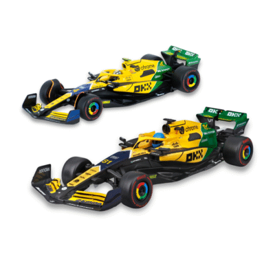 Paquete McLaren MCL38 (2024) Con Casco Edición Mónaco Piastri #81 y Norris #4