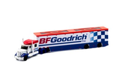 Trailer International LoneStar BFGOODRICH a escala 1:64